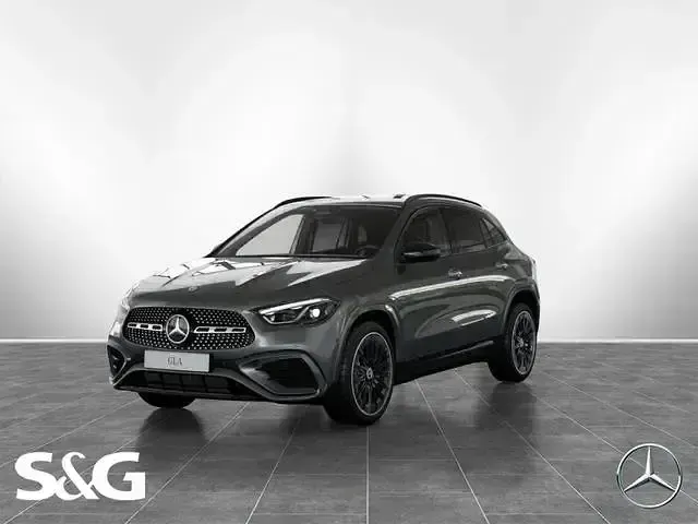 Gebraucht Mercedes GLA200 AMG 163 PS (119 kW) 2026 SUV