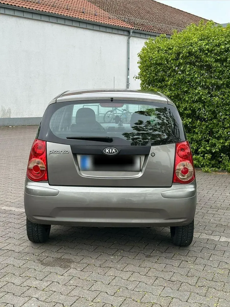 Gebraucht Kia Picanto 65 PS (47 kW) 2009 Grau Kleinwagen