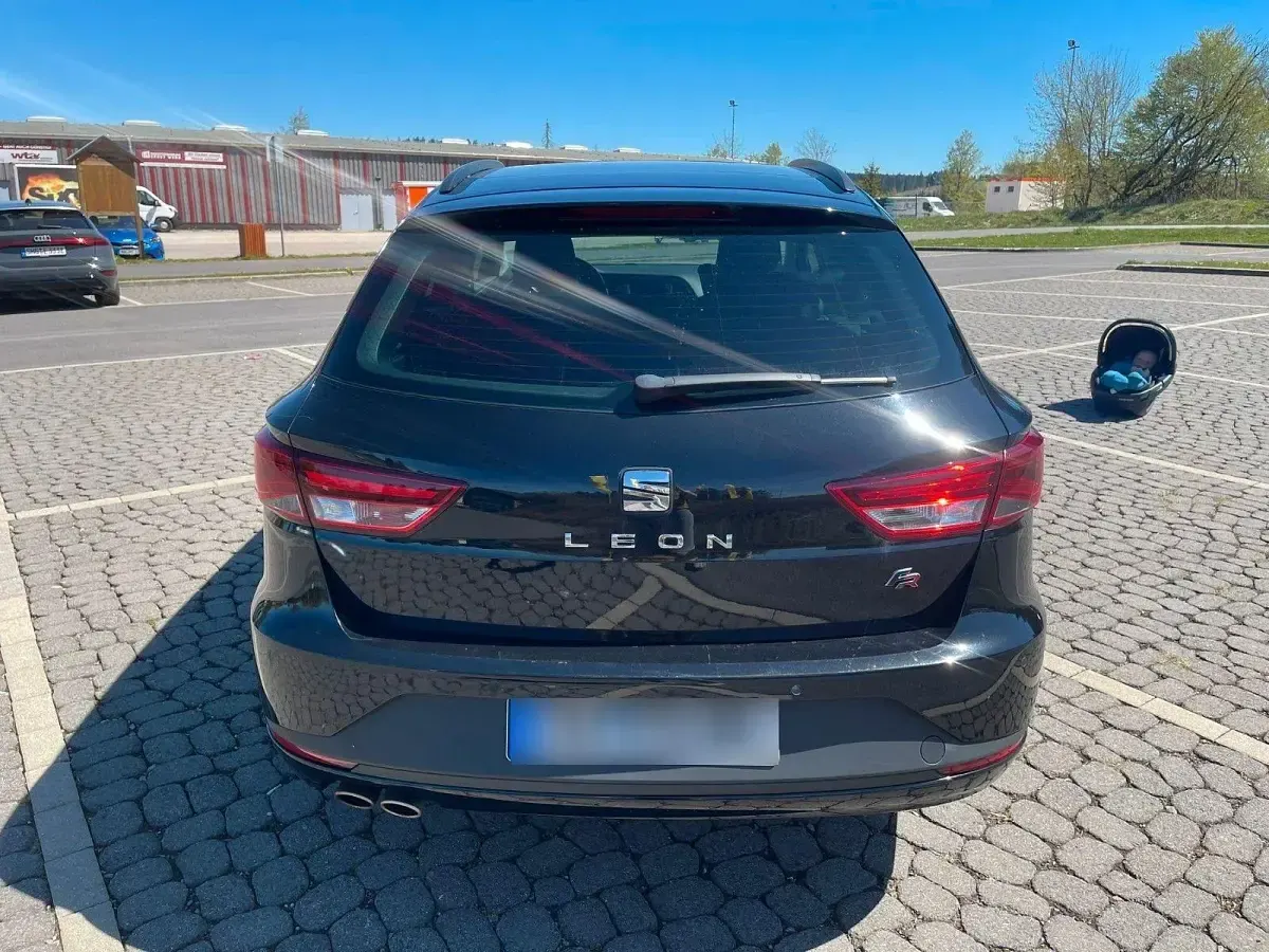 Gebraucht Seat Leon ST FR 150 PS (110 kW) 2017 Schwarz Kombi