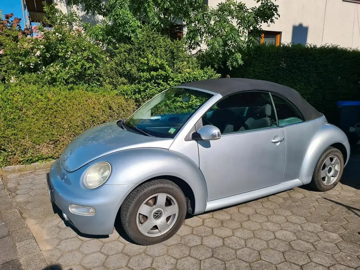 Gebraucht VW New Beetle 105 PS (77 kW) 2005 Silber Kleinwagen