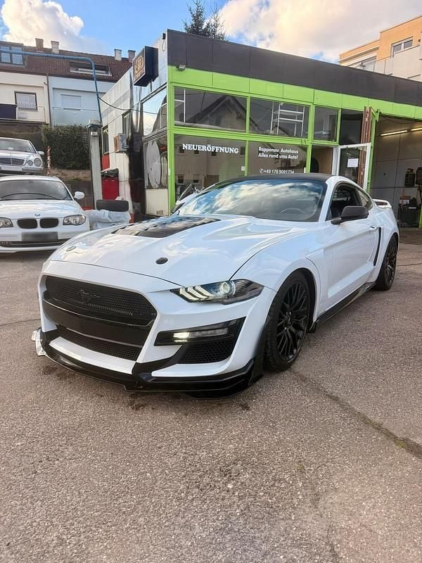 Gebraucht Ford Mustang 466 PS (342 kW) 2021 Weiß Coupé