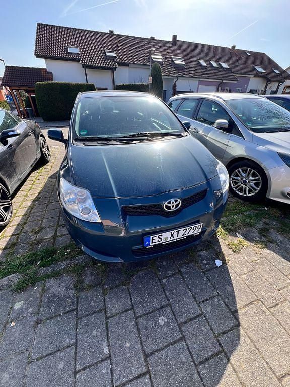 Gebraucht Toyota Auris 97 PS (71 kW) 2007 Blau Kleinwagen