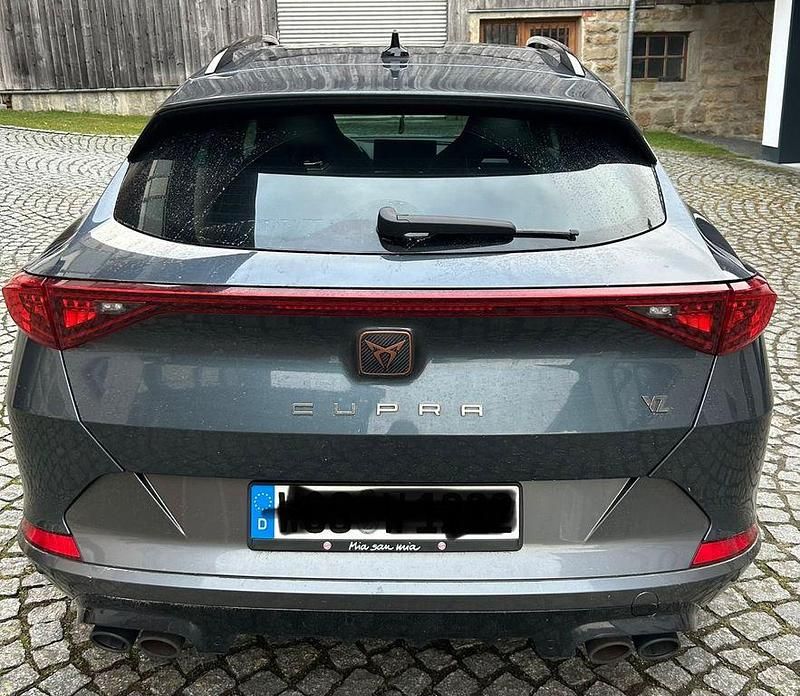 Gebraucht Cupra Formentor VZ 310 PS (228 kW) 2022 Grau SUV