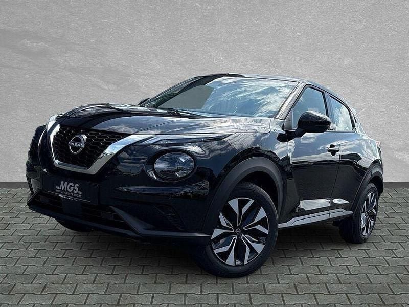 Neu Nissan Juke Acenta 114 PS (83 kW) 2025 Peral black SUV