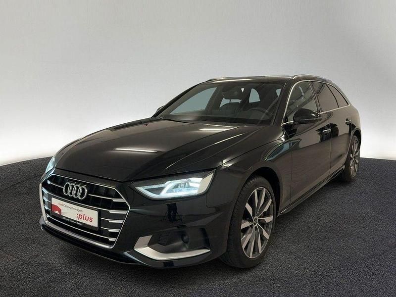 Gebraucht Audi A4 Ambiente 204 PS (150 kW) 2021 Mythosschwarz metallic Kombi