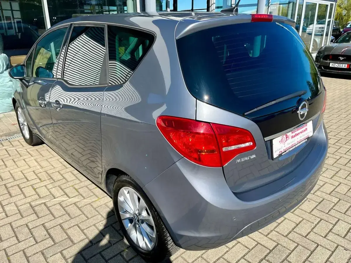Używany Opel Meriva 120 KM (88 kW) 2017 Szary Minivan