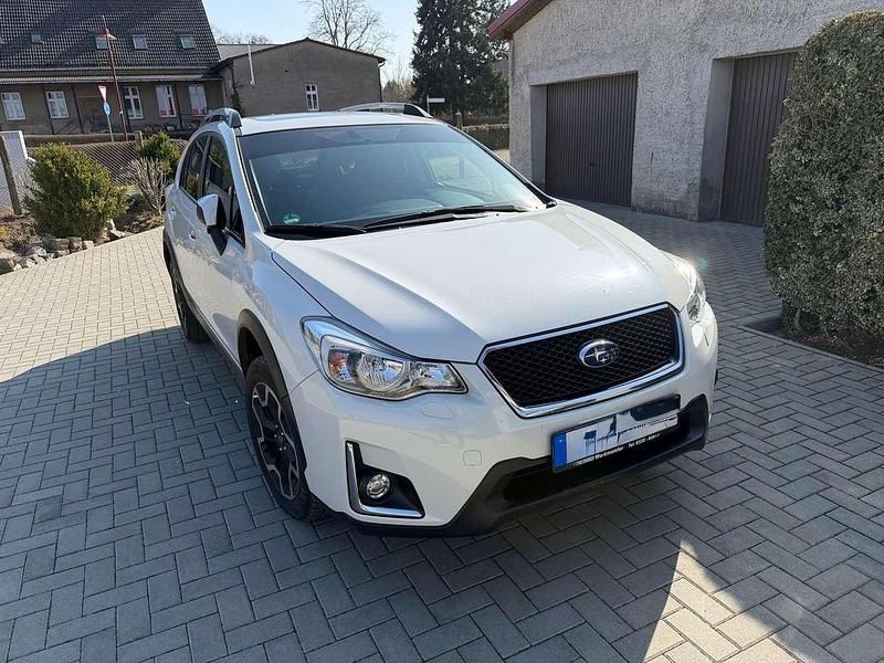 Gebraucht Subaru XV Exclusive+ 150 PS (110 kW) 2016 Crystal white pearl SUV