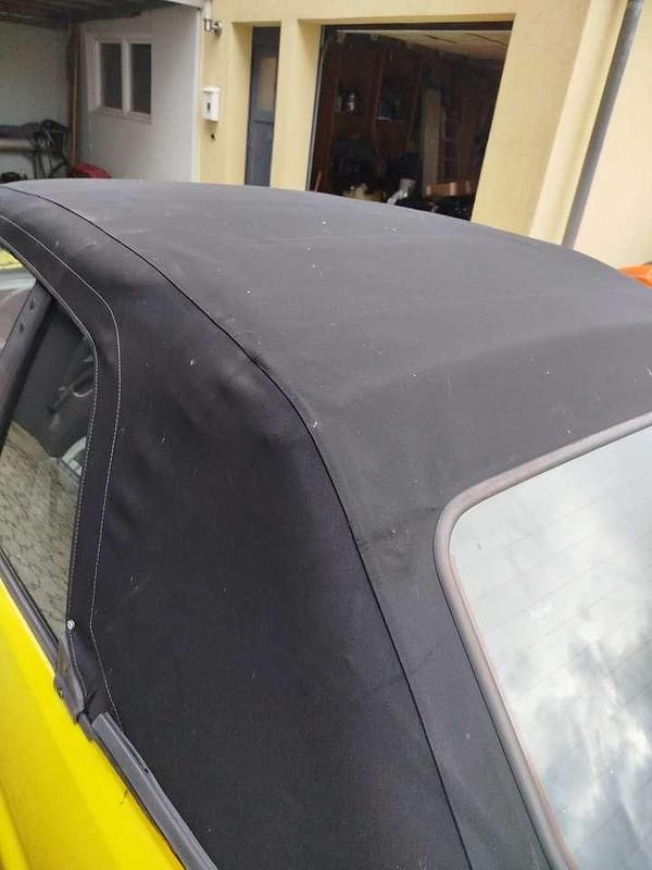 Gebraucht Ford Escort Cabriolet 105 PS (77 kW) 1994 Gelb Cabrio