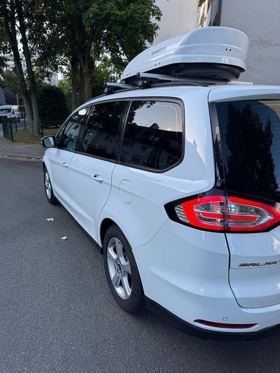 Gebraucht Ford Galaxy Business Edition 150 PS (110 kW) 2016 Weiß Van / Kleinbus