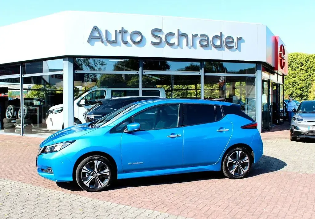 Gebraucht Nissan Leaf Tekna 160 kW (218 PS) 2019 Blau Kleinwagen