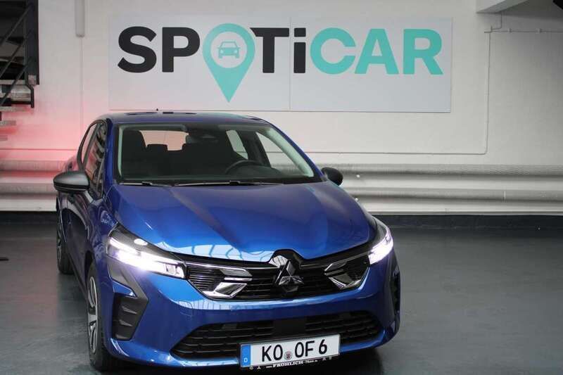 Blau Gebraucht 2024 Mitsubishi Colt Basis Limousine | 15.990 € (Fairer Preis) - Bild 1/4