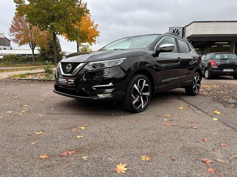 Schwarz Gebraucht 2018 Nissan Qashqai SUV | 17.990 € (Etwas zu teuer) - Bild 1/4