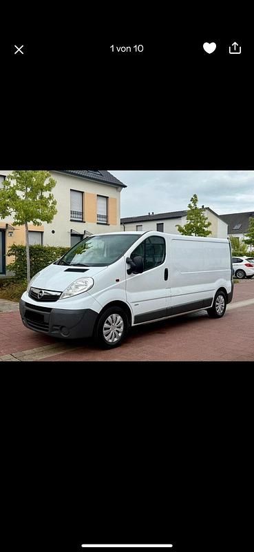 Weiß Gebraucht 2012 Opel Vivaro Van | 6.600 € (Fairer Preis) - Bild 1/4