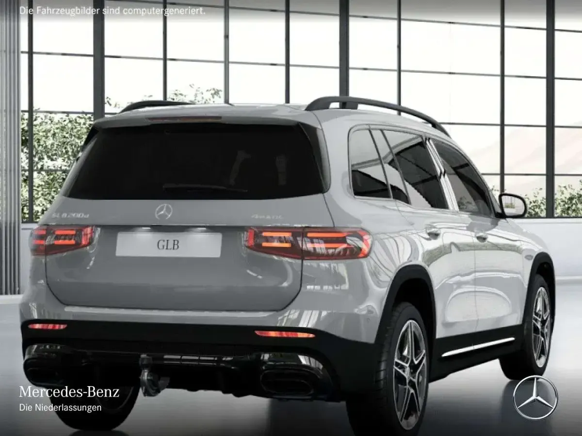 Gebraucht Mercedes GLB200 AMG 150 PS (110 kW) 2025 Weiß SUV
