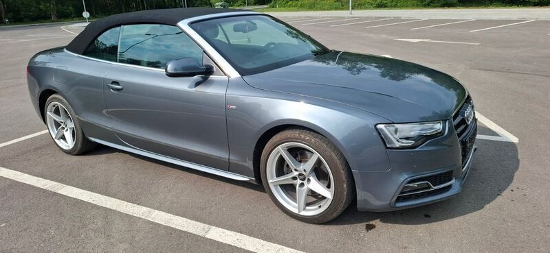 Gebraucht Audi A5 Cabriolet Sport 190 PS (139 kW) 2014 Grau Cabrio