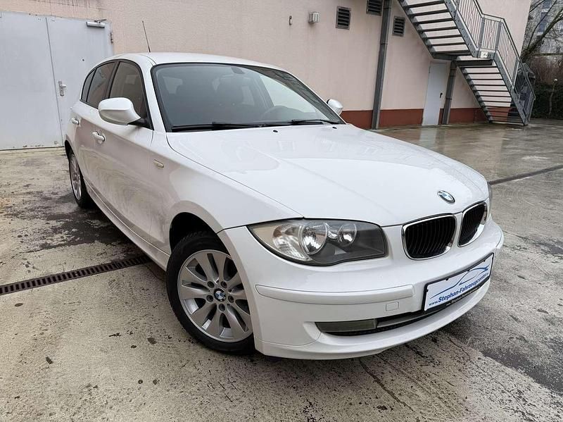 Gebraucht BMW 116 122 PS (89 kW) 2009 Alpinweiss iii Kleinwagen