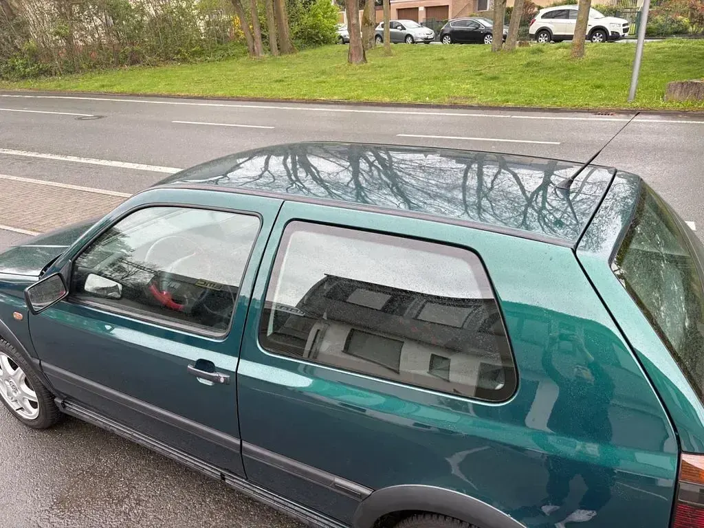 Gebraucht VW Golf III 75 PS (55 kW) 1996 Grün
