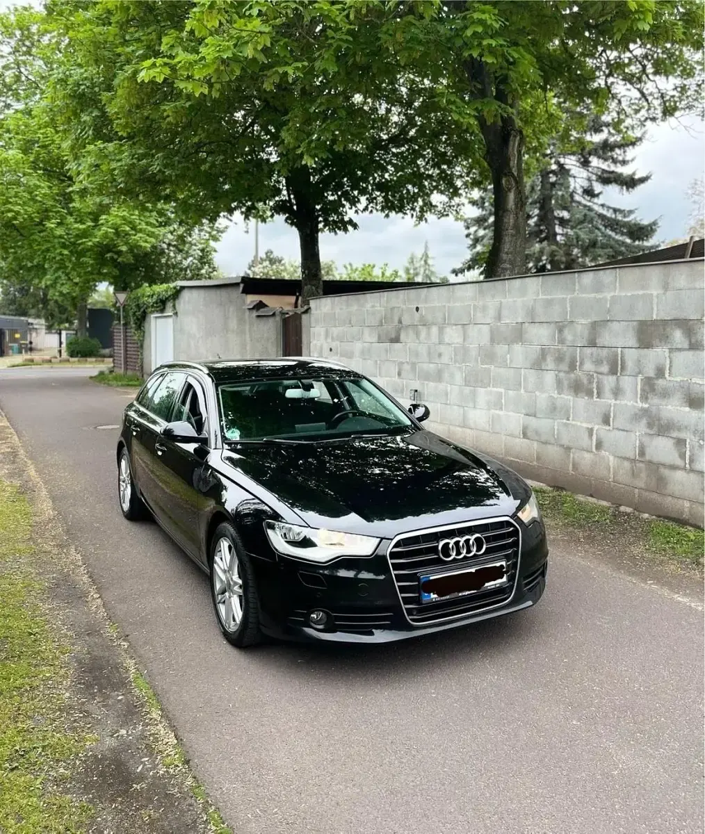 Second-hand Audi A6 204 CP (150 kW) 2012 Negru Break