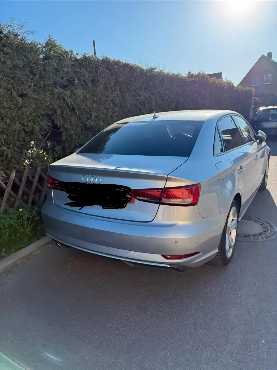 Usata Audi A3 116 CV (85 kW) 2018 Argento Berlina