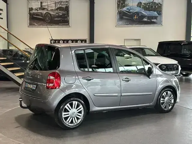 Gebraucht Renault Modus Night&Day 110 PS (80 kW) 2012 Grau Van / Kleinbus