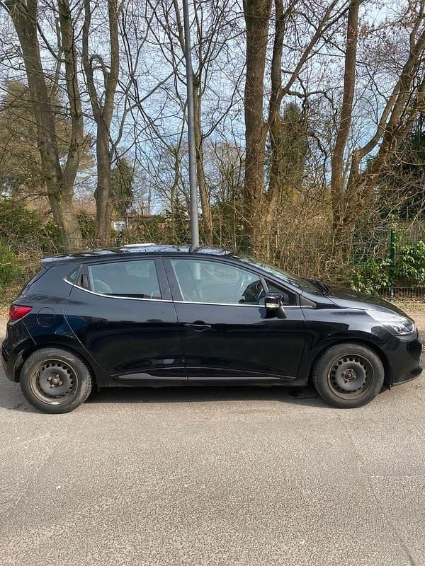 Gebraucht Renault Clio IV Luxe 73 PS (53 kW) 2014 Schwarz Kleinwagen