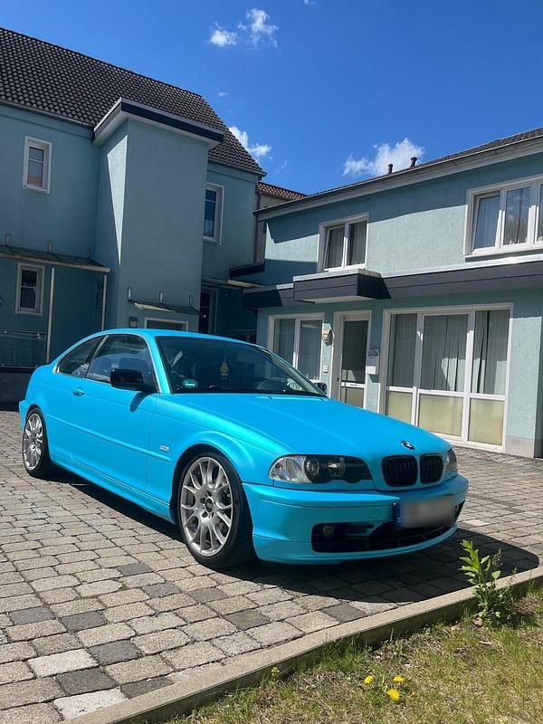 Second-hand BMW 320 170 CP (125 kW) 2002 Albastru Coupe