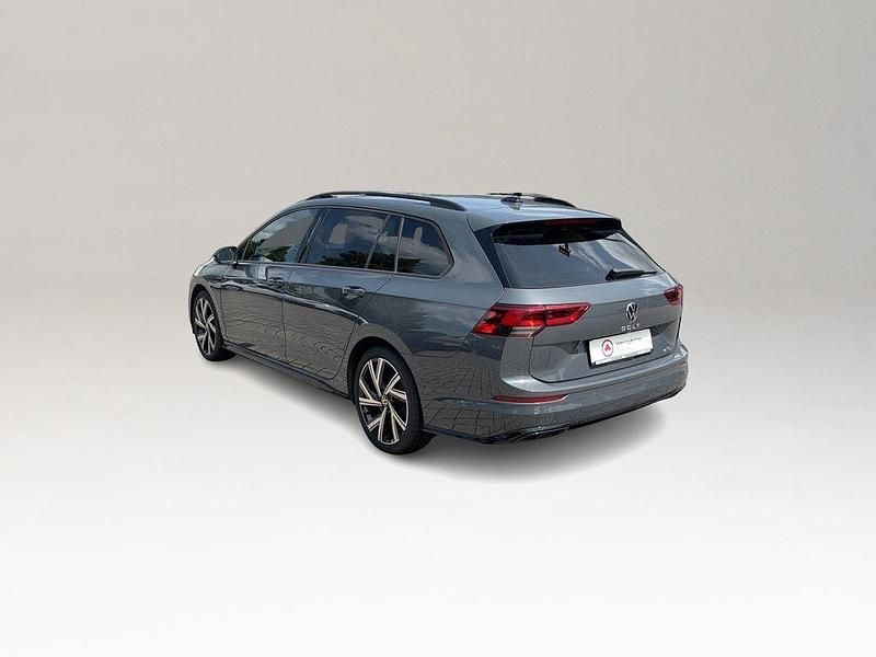 Gebraucht VW Golf VIII R-line 131 PS (96 kW) 2024 Grau Kombi