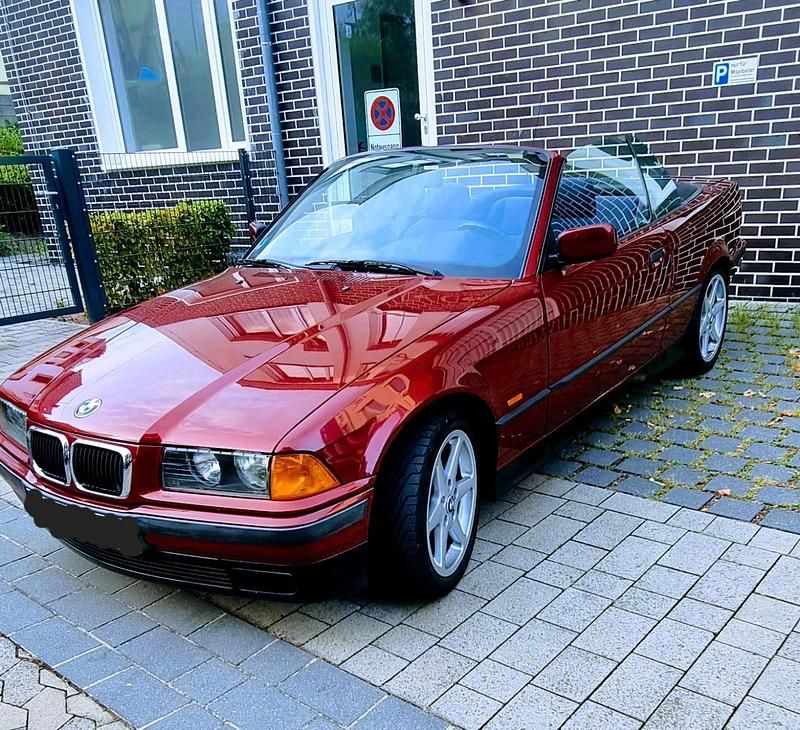 Gebraucht BMW 318 Cabriolet 116 PS (85 kW) 1996 Rot Cabrio