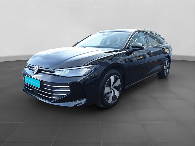 Gebraucht VW Passat Business 204 PS (150 kW) 2025 Schwarz Kombi