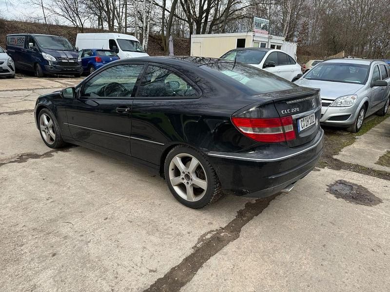 Gebraucht Mercedes CLC220 150 PS (110 kW) 2009 Schwarz Kleinwagen