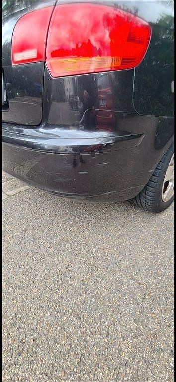 Gebraucht Audi A3 Ambiente 140 PS (102 kW) 2005 Schwarz Kleinwagen