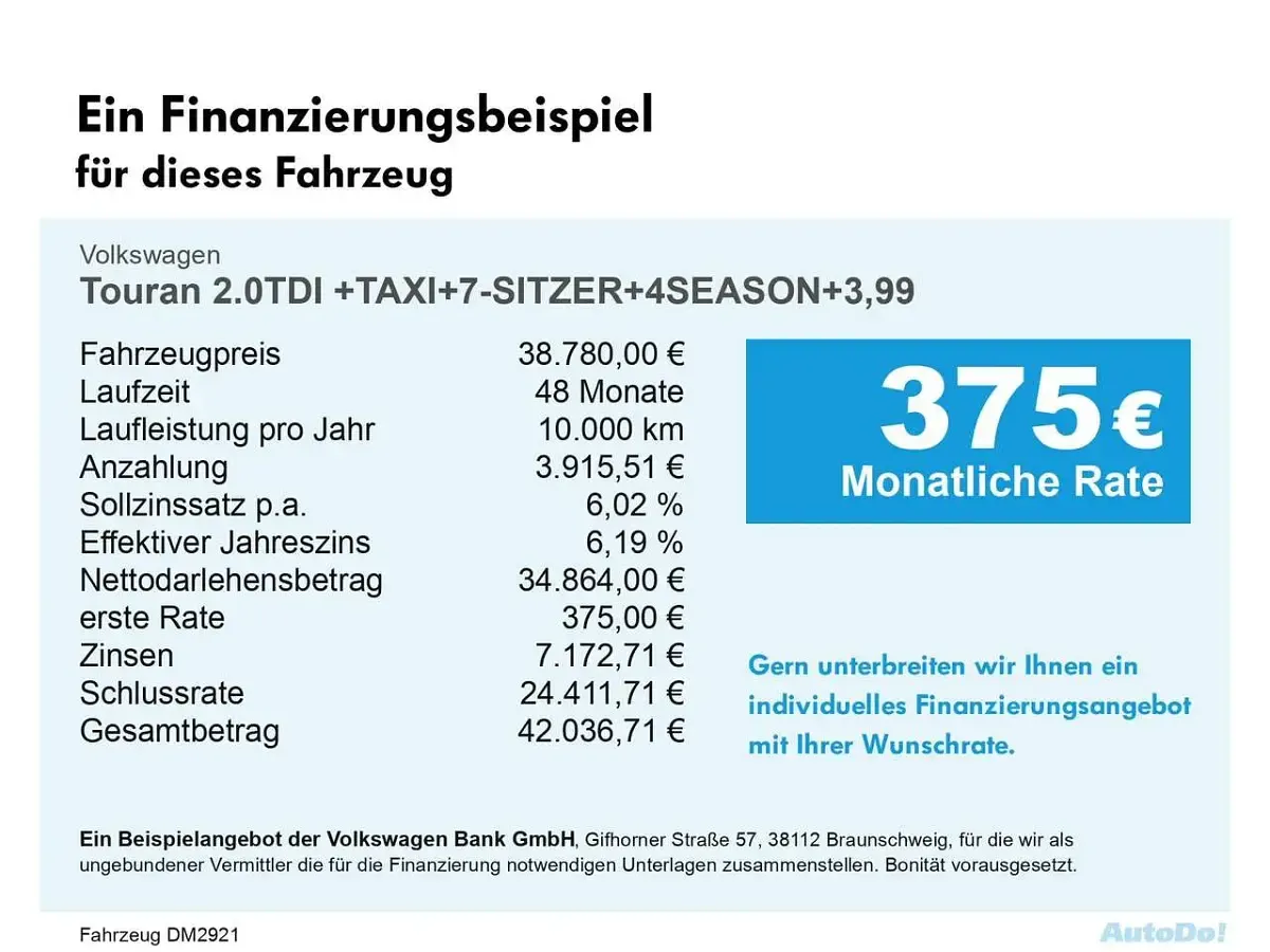 Neu VW Touran 150 PS (110 kW) 2026 Hellelfenbein r1015 Van / Kleinbus