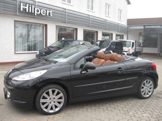 Schwarz metallic Gebraucht 2009 Peugeot 207 CC Platinum Cabrio | 7.290 € - Bild 1/4