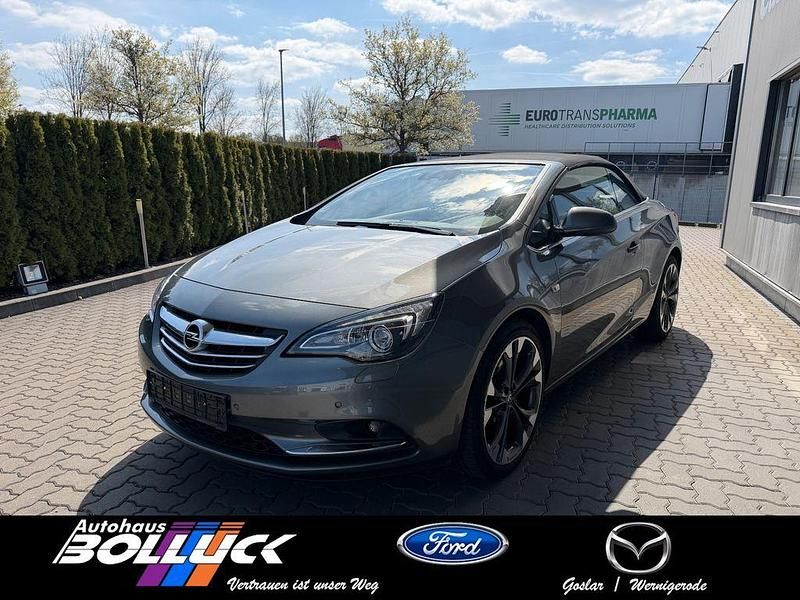 Second-hand Opel Cascada Active 140 CP (102 kW) 2016 Gri Cabrio