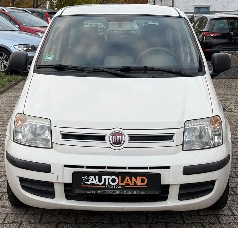 Gebraucht Fiat Panda Dynamic 69 PS (50 kW) 2011 Weiß Kleinwagen