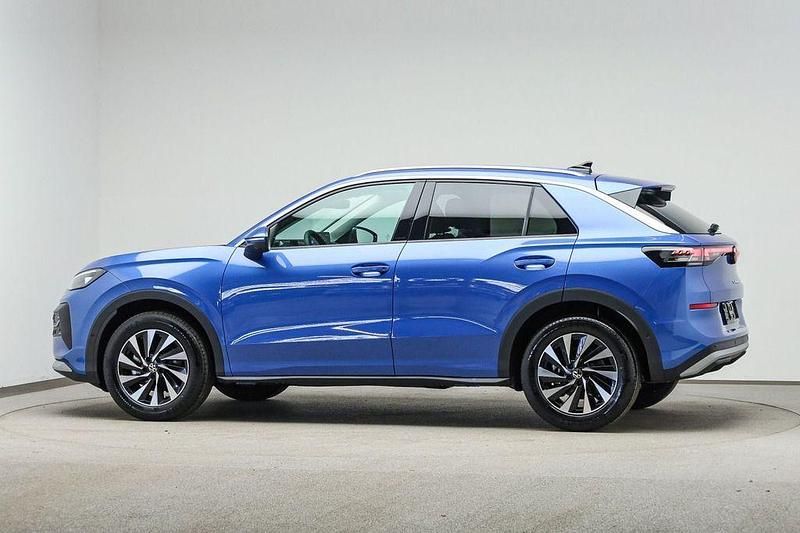 Neu VW T-Roc Style 150 PS (110 kW) 2026 Blau SUV