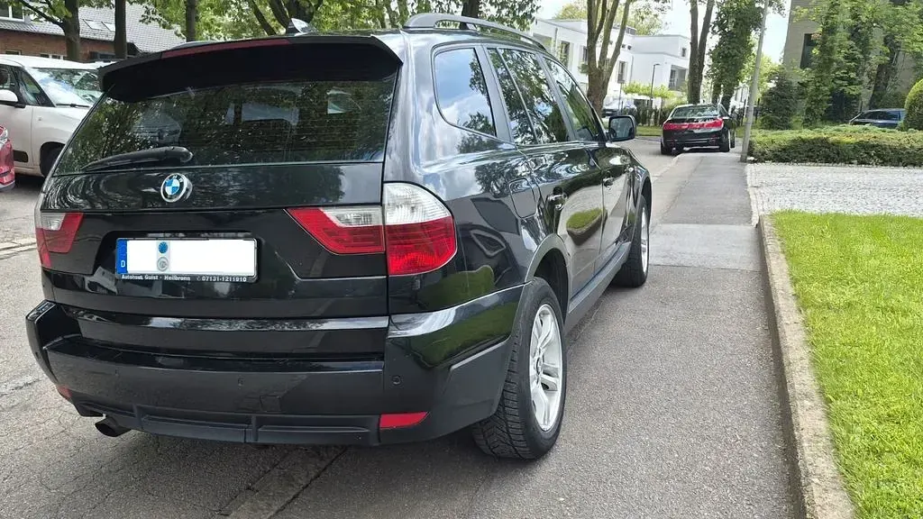 Gebraucht BMW X3 Sport Line 177 PS (130 kW) 2009 Schwarz SUV