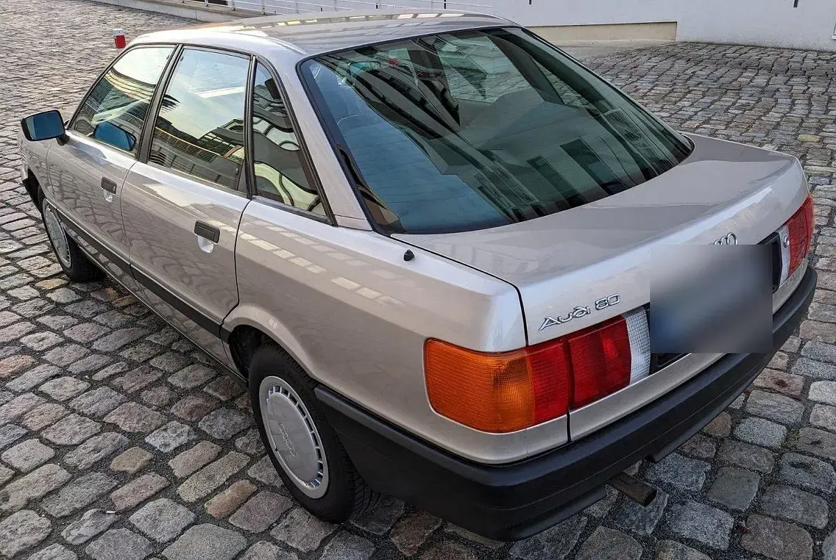Gebraucht Audi 80 75 PS (55 kW) 1988 Silber Limousine