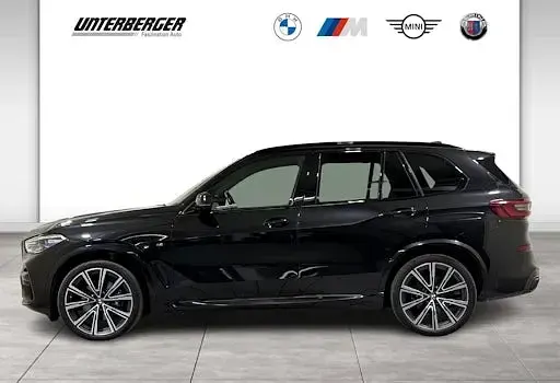 Gebraucht BMW X5 M Sport 286 PS (210 kW) 2022 Saphirschwarz SUV