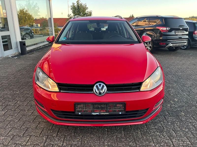 Gebraucht VW Golf VII Comfortline 140 PS (102 kW) 2014 Rot Kombi