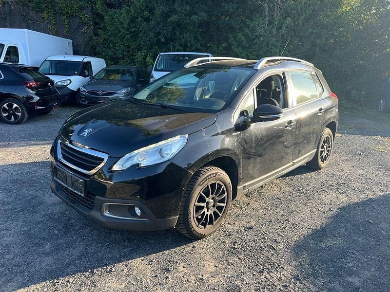 Schwarz Gebraucht 2016 Peugeot 2008 Active SUV | 4.500 € (Superpreis) - Bild 1/4