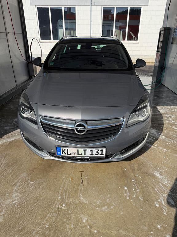 Gebraucht Opel Insignia Edition 170 PS (125 kW) 2016 Grau Kombi