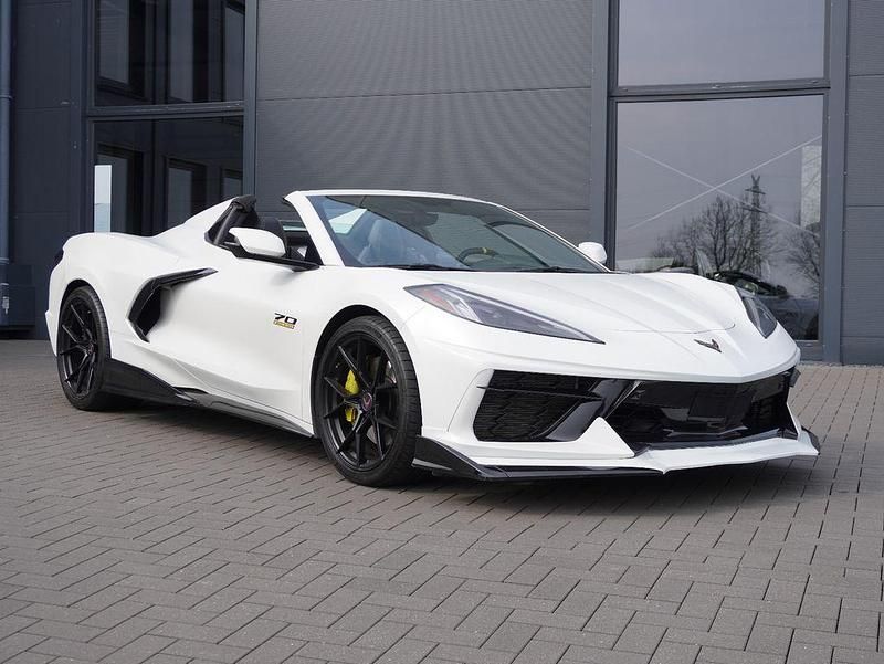 Second-hand Corvette Stingray 496 CP (364 kW) 2022 Alb Cabrio