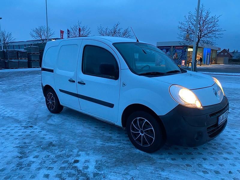 Weiß Gebraucht 2012 Renault Kangoo Van / Kleinbus | 3.499 € (Superpreis) - Bild 1/4