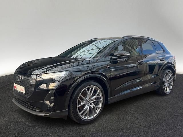 Gebraucht Audi Q4 e-tron Ambiente 210 kW (286 PS) 2024 Mythosschwarz metallic SUV
