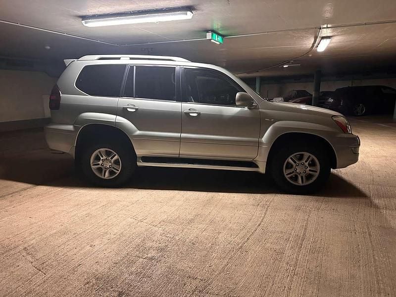 Gebraucht Lexus GX470 275 PS (202 kW) 2005 Silber SUV