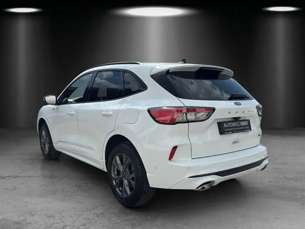 Gebraucht Ford Kuga ST-Line 224 PS (164 kW) 2021 Weiß SUV