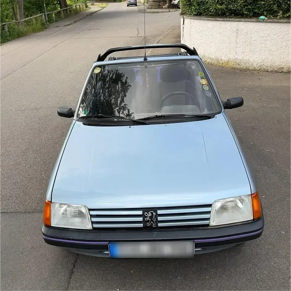 Gebraucht Peugeot 205 60 PS (44 kW) 1990 Blau Cabrio