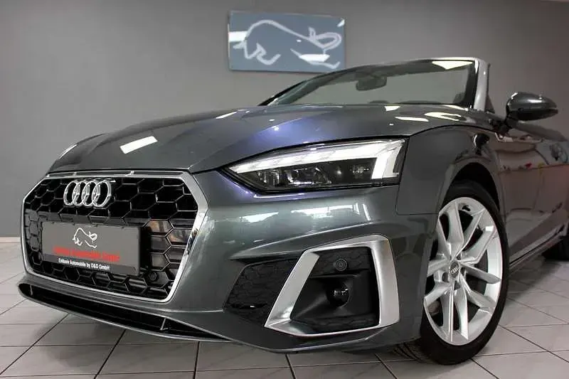 Gebraucht Audi A5 Cabriolet S-Line 190 PS (139 kW) 2023 Grau Cabrio