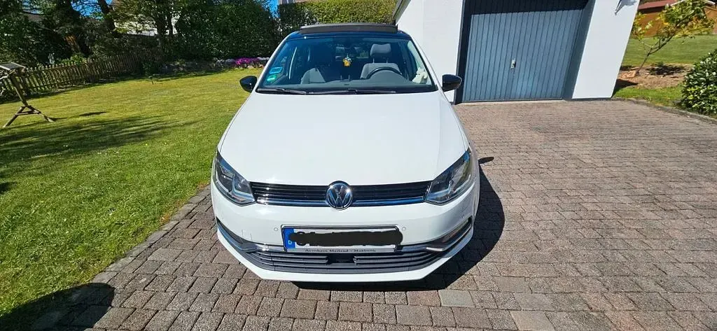 Second-hand VW Polo 90 CP (66 kW) 2014 Alb Berlinǎ